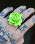 Rose-sormus