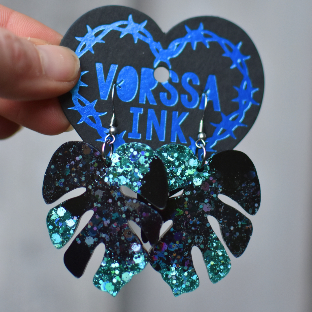 Överi Bling Monstera korvikset